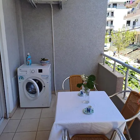 Azure Apartments Sarandë Exterior foto